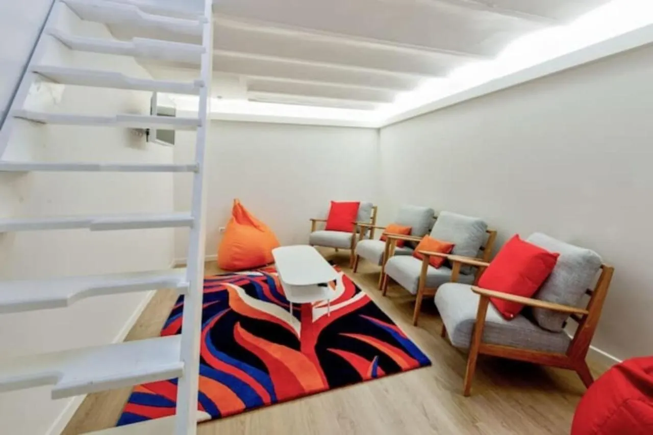 Cozy 2 Bedroom Apartment In パリ フランス